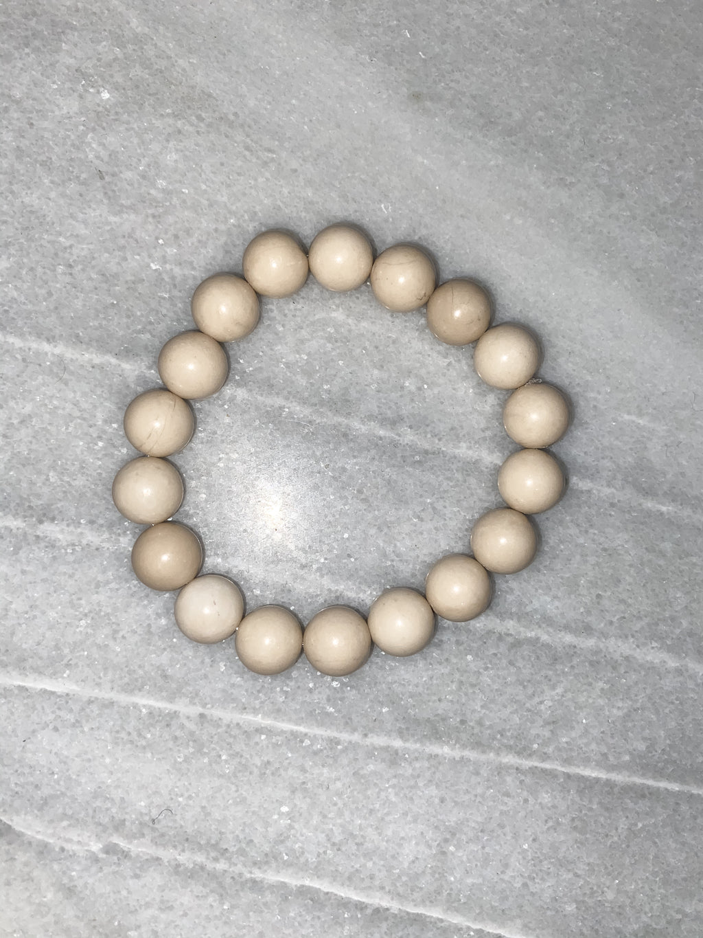 Neutral bracelet