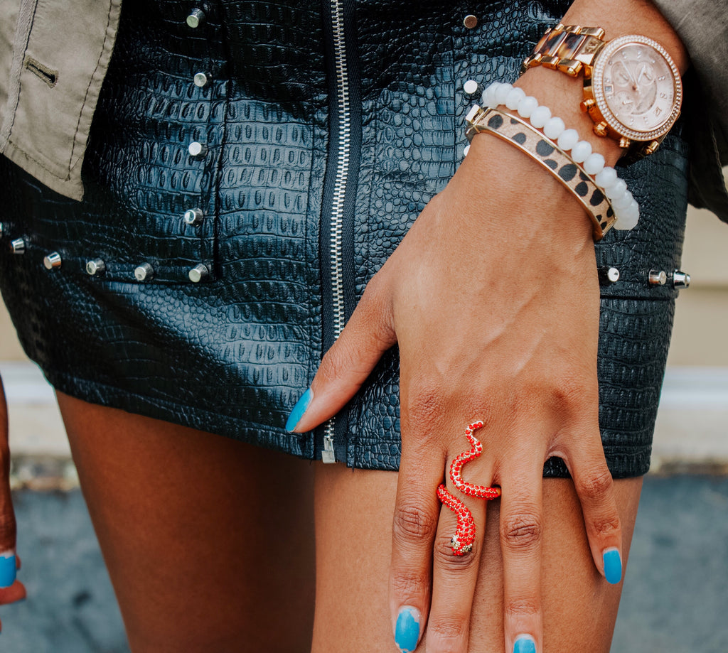 Snake ring red